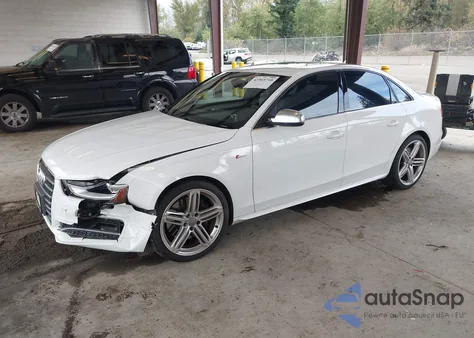 2014 Audi S4 3.0T Premium Plus z USA, uszkodzony, nr VIN WAUDGAFL7EA109770
